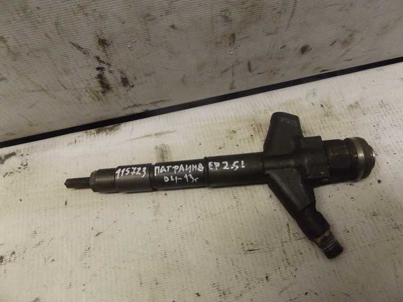Форсунки pathfinder. A7042-1w210 насос топл Ниссан Патфайндер
