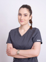 Кочиева Замира Анатольевна, Стоматолог-терапевт, стоматолог-пародонтолог