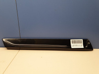 Накладка двери багажника правая для Audi Q7 4M 2015- Б/У