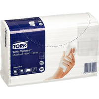 Двухслойное бумажное полотенце TORK Universal Multifold