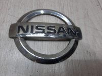 Эмблема двери багажника для Nissan Patrol Y62 2010- Б/У
